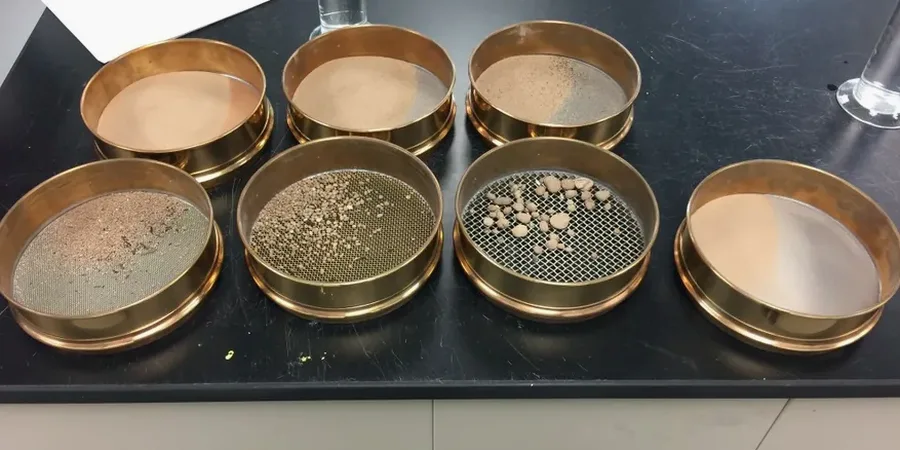 Grain Size Analysis in Guelph: Sieve + Hydrometer Testing for Soil Classification
